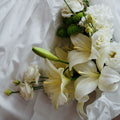 White Lily & Rose Fragrance Oil image 0